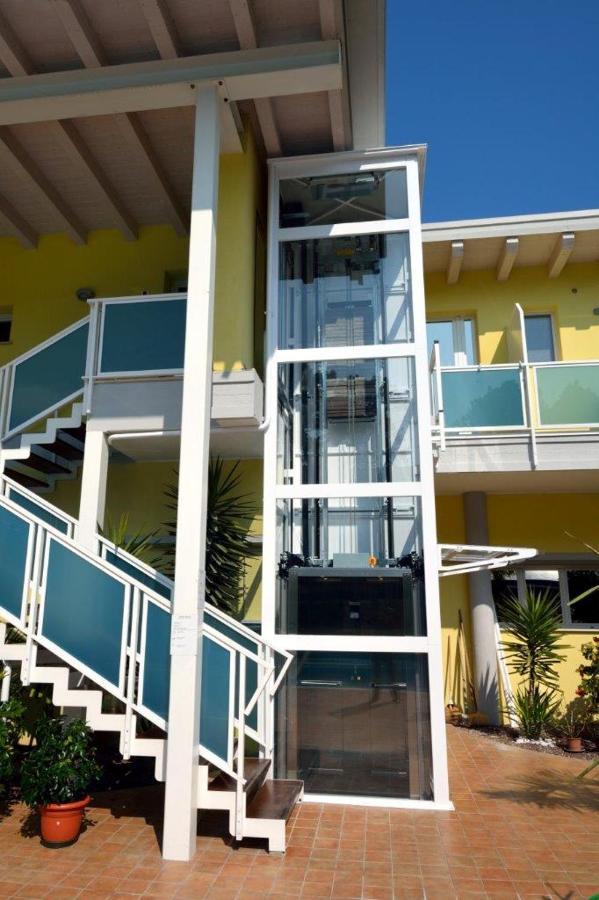 Hotel Alla Terrazza Bibione Exterior foto