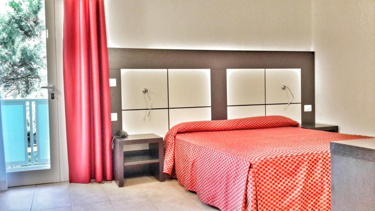 Hotel Alla Terrazza Bibione Exterior foto
