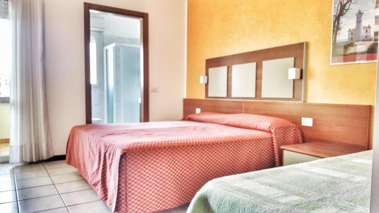 Hotel Alla Terrazza Bibione Exterior foto